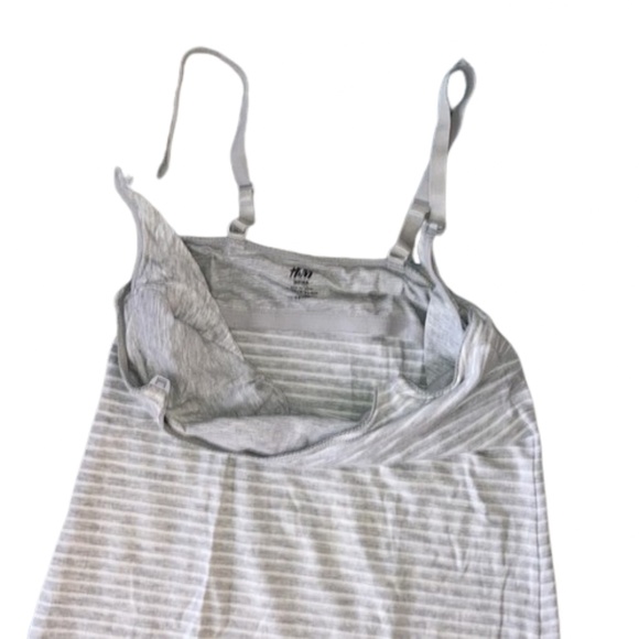 H&M MAMA NURSING TANK TOP GRAY AND WHITE STRIPES - Picture 3 of 4